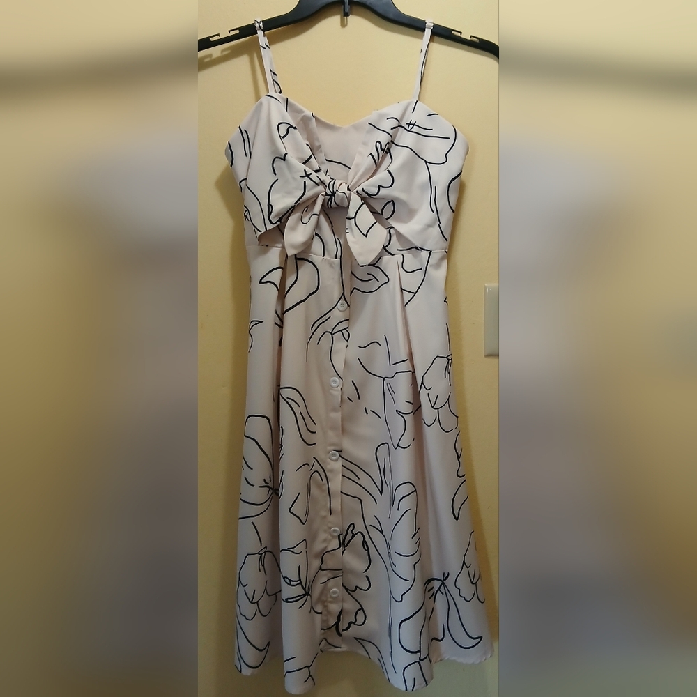 UGC Elegant Cream and Black Spaghetti Strap Maternity Dress